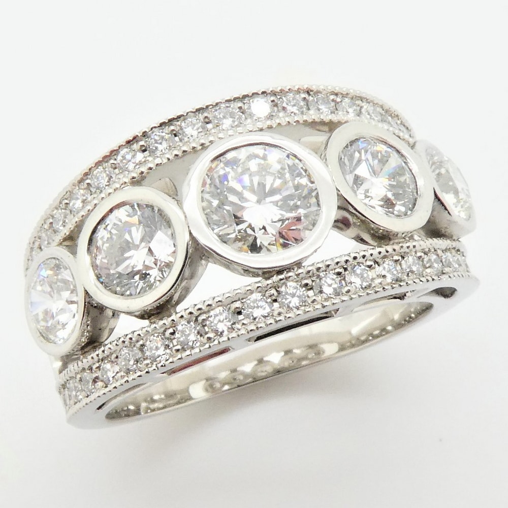5-stone diamond engagement ring white gold