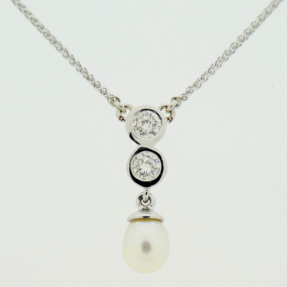 Diamond and pearl drop pendant platinum
