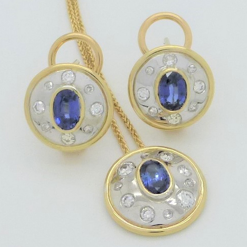 Sapphire and diamond pendant and earrinngs