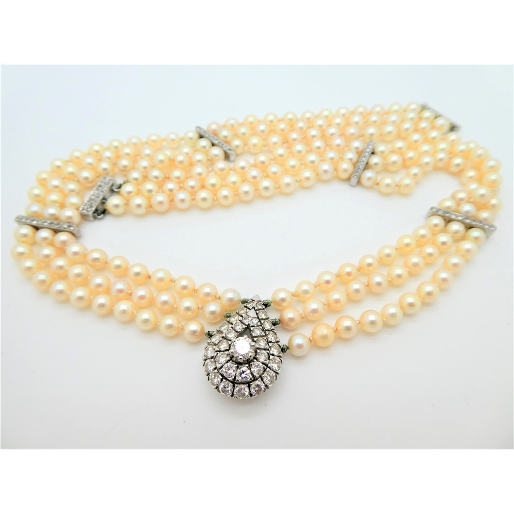 Original pearl and diamond necklace