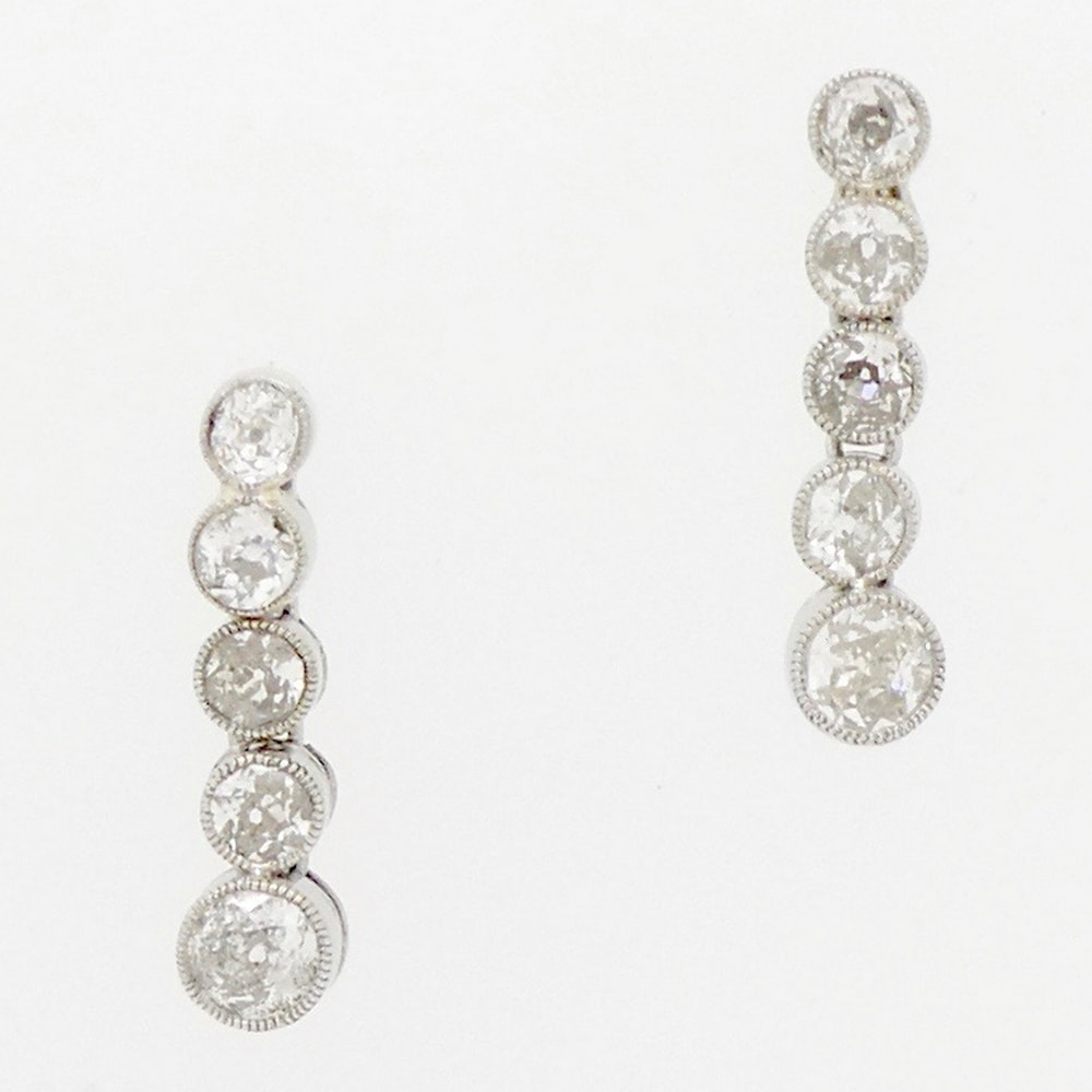 Diamond drop earrings white gold