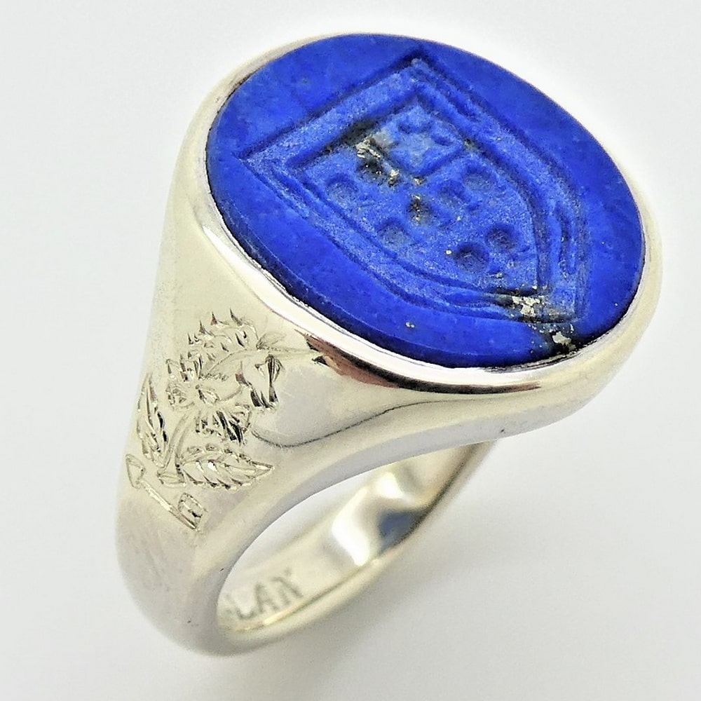 Bespoke lapis lazuli signet ring white gold