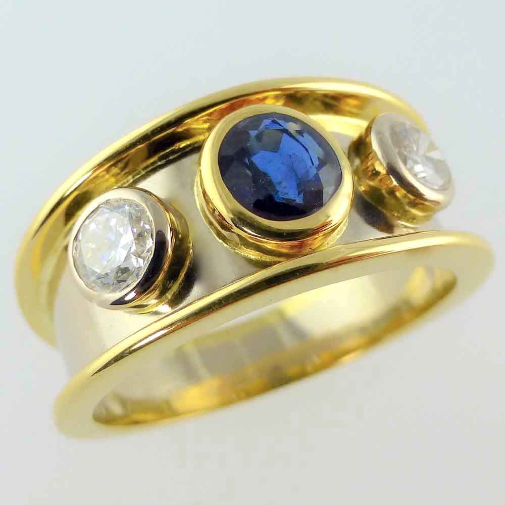 Sapphire & diamond dress ring in yellow gold