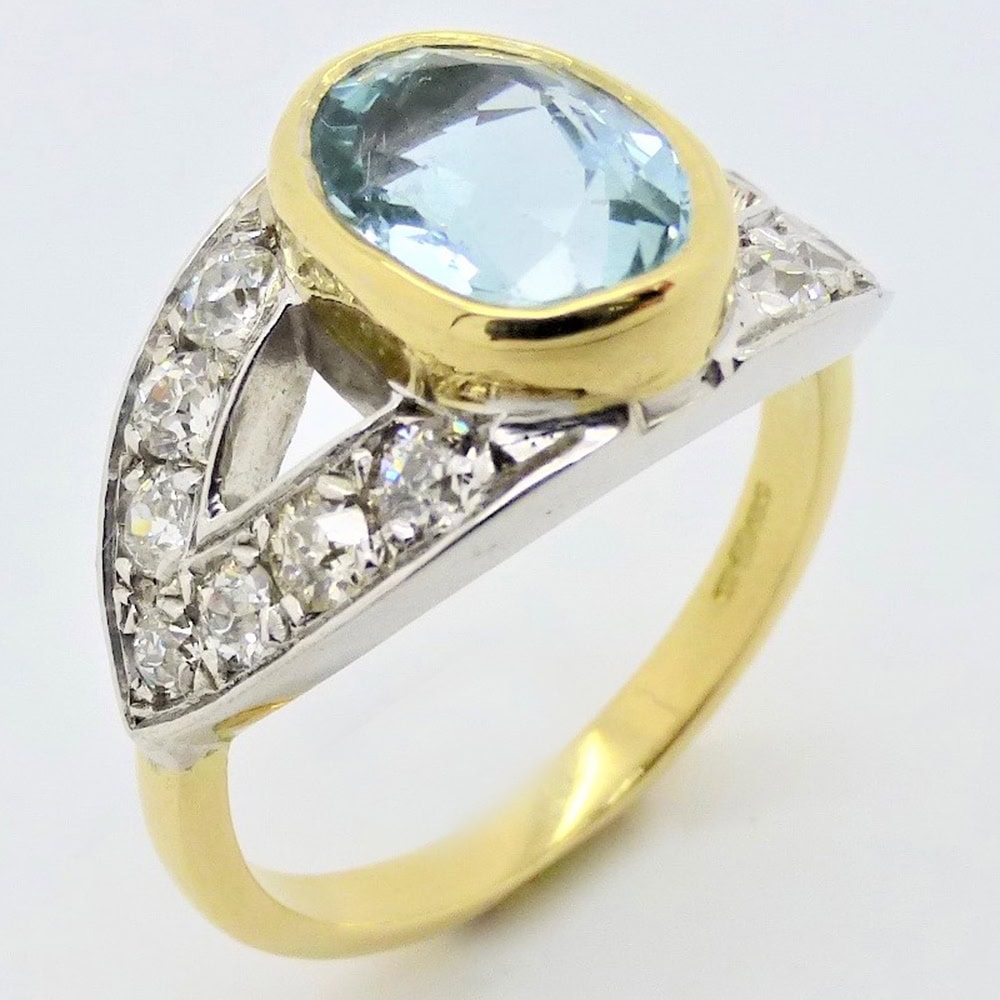 Aquamarine & diamond dress ring yellow & white gold