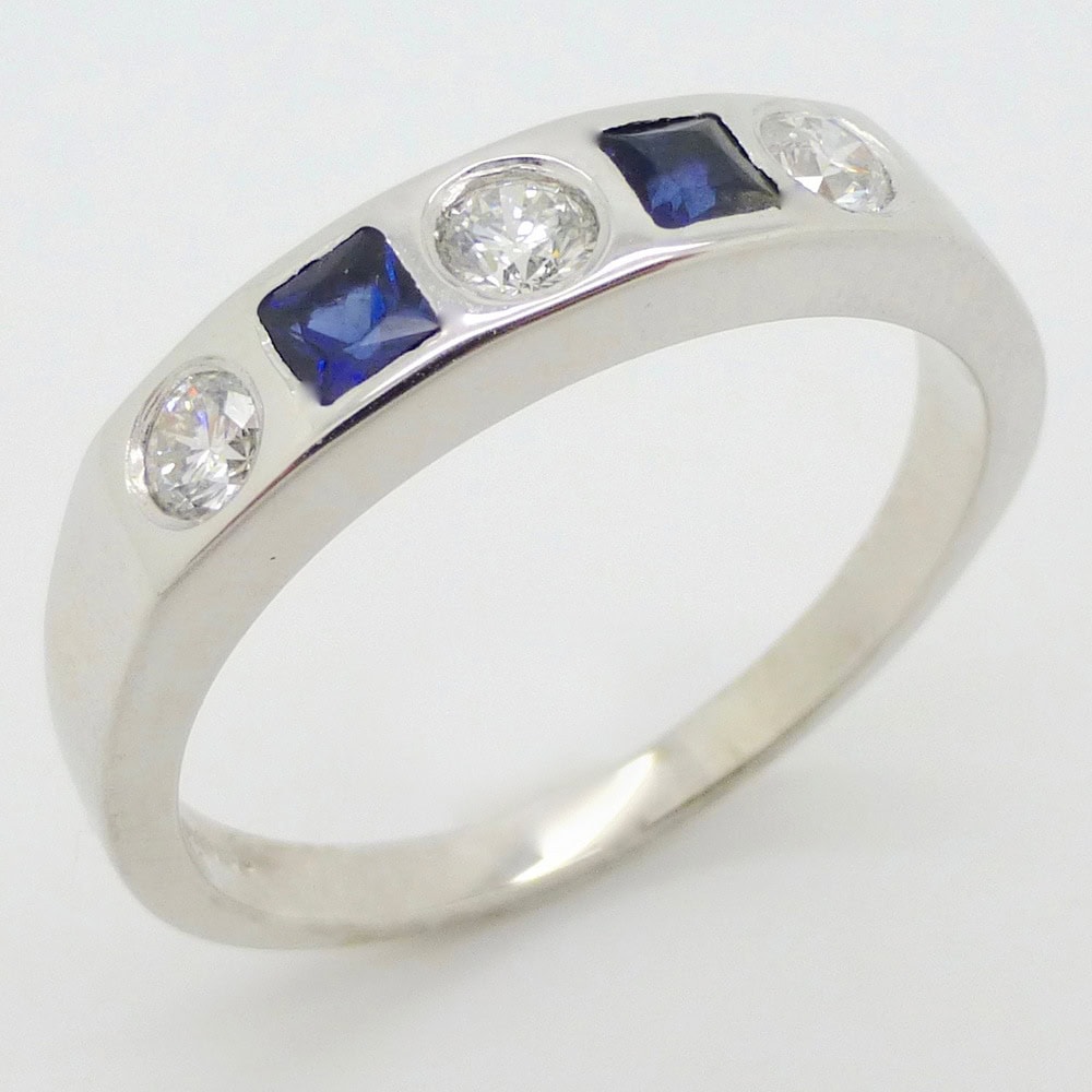 Sapphire & diamond ring in platinum