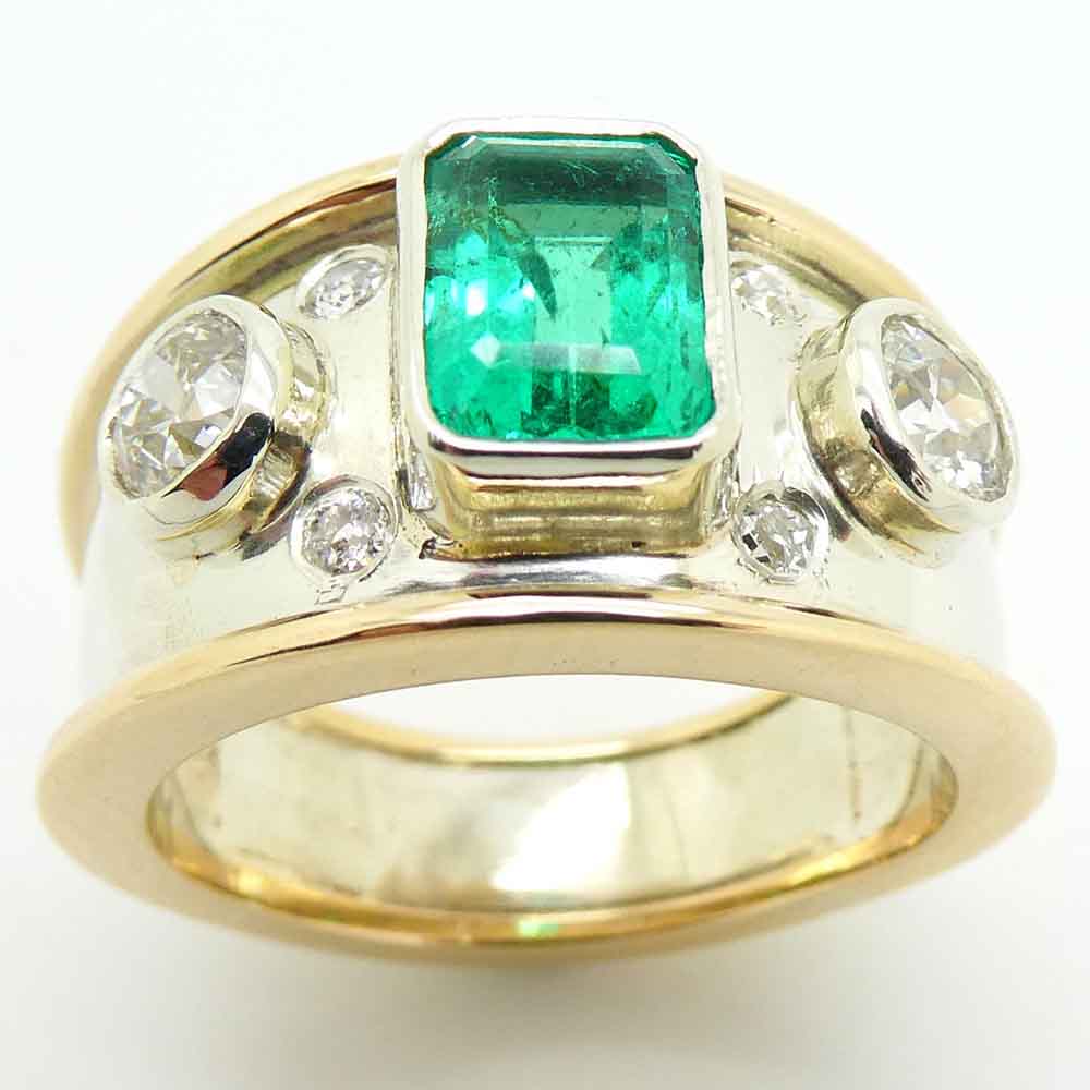 Emerald & diamond 2 colour gold dress bombe ring