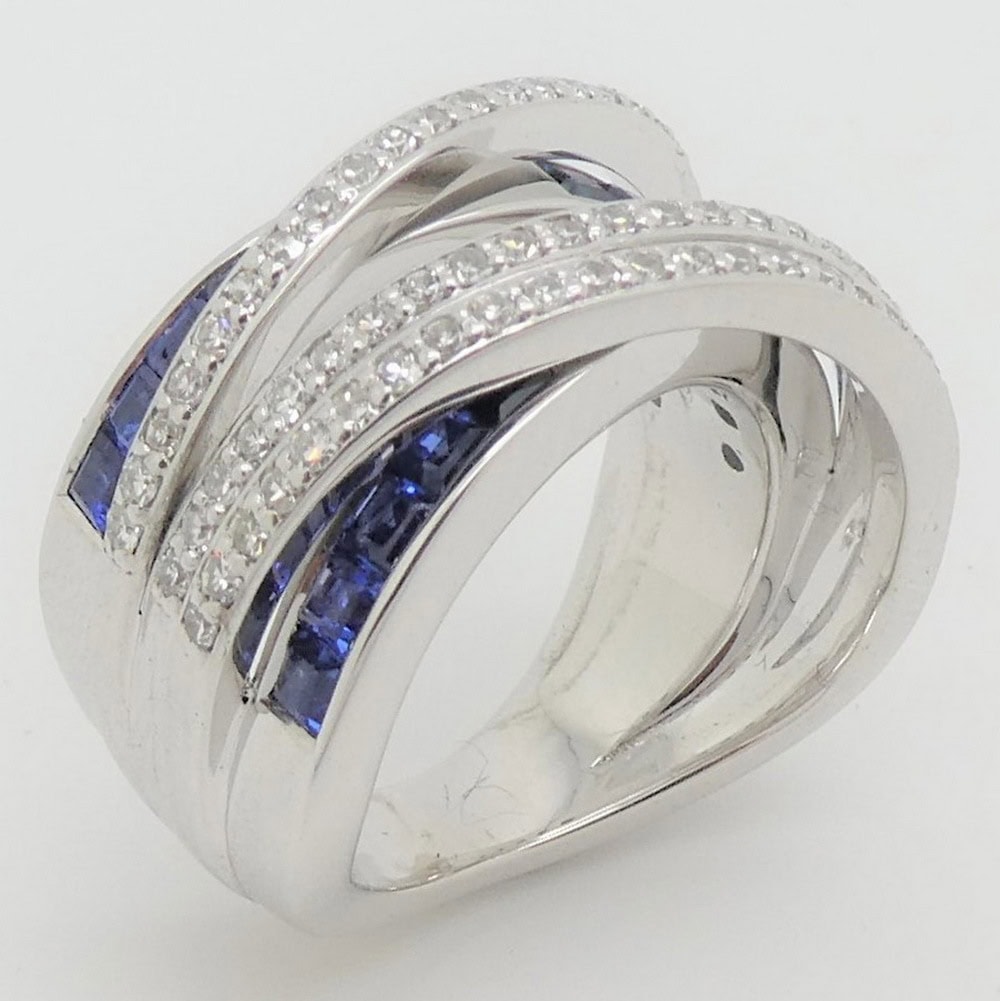 Sapphire & diamond cocktail ring