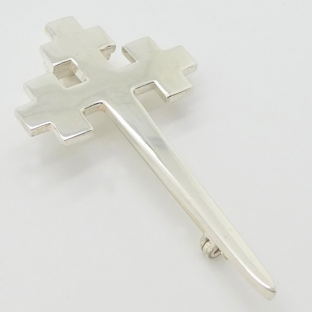 Silver bespoke kilt pin