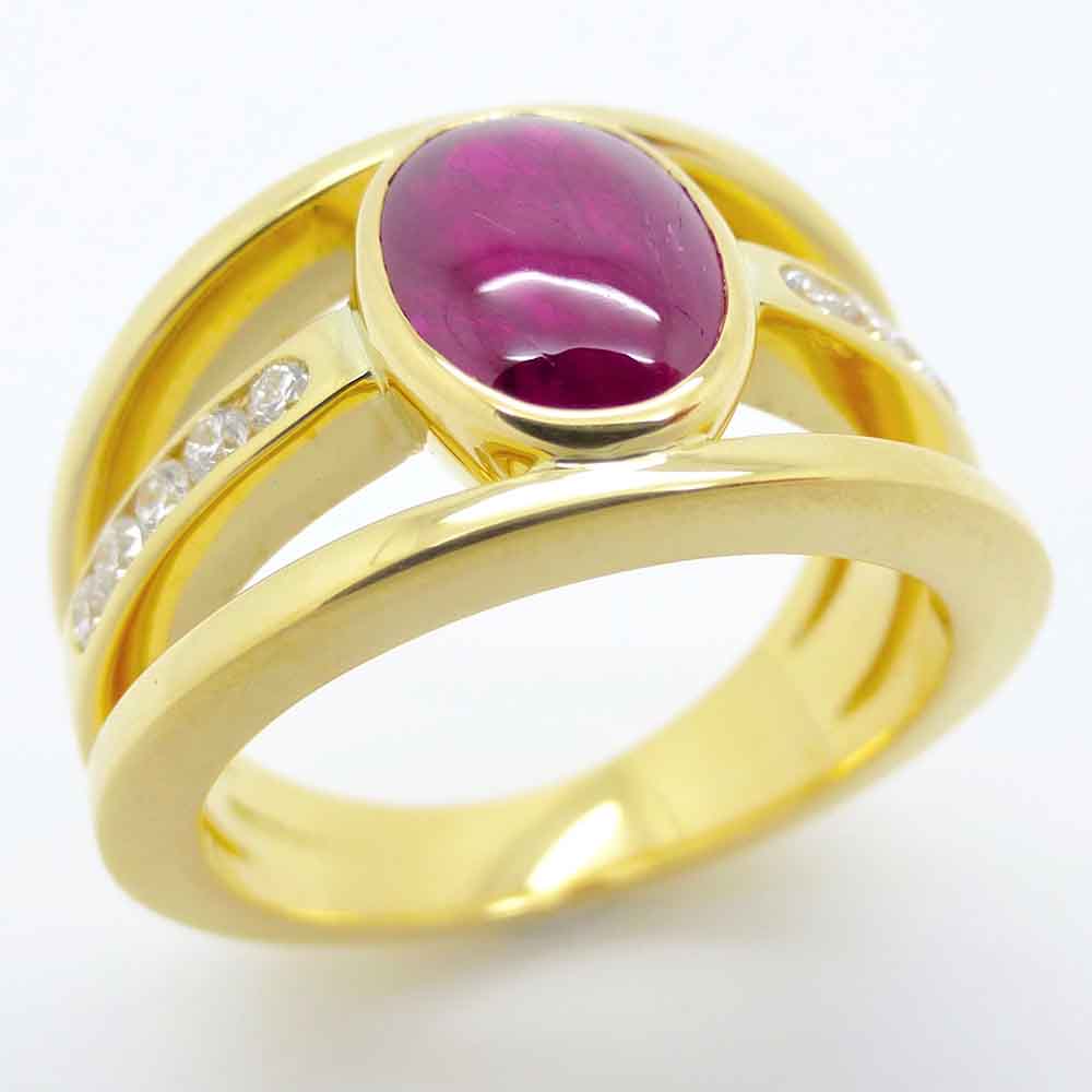 Star ruby & diamond yellow gold dress ring
